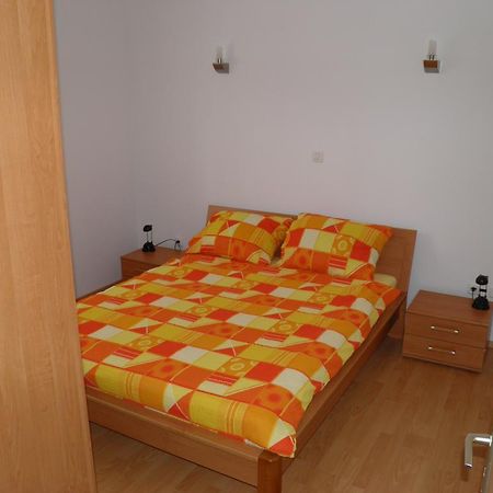 Apartmani Galeb Put Grande 25 Biograd Na Moru Bagian luar foto
