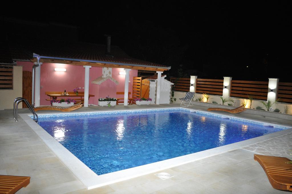 Apartmani Galeb Put Grande 25 Biograd Na Moru Bagian luar foto