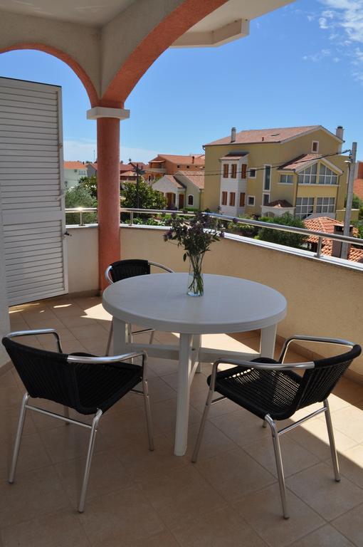 Apartmani Galeb Put Grande 25 Biograd Na Moru Bagian luar foto
