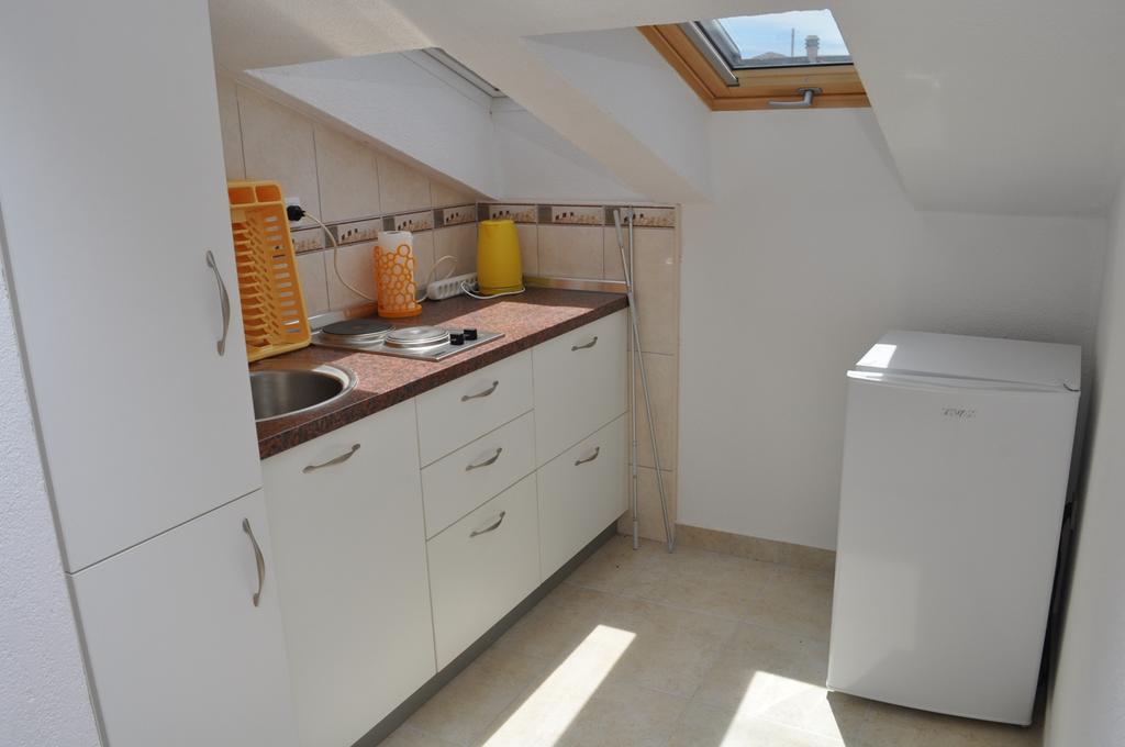 Apartmani Galeb Put Grande 25 Biograd Na Moru Bagian luar foto