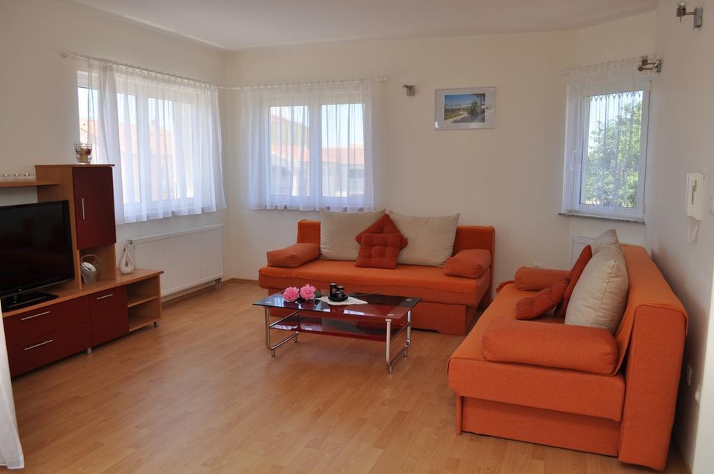 Apartmani Galeb Put Grande 25 Biograd Na Moru Bagian luar foto